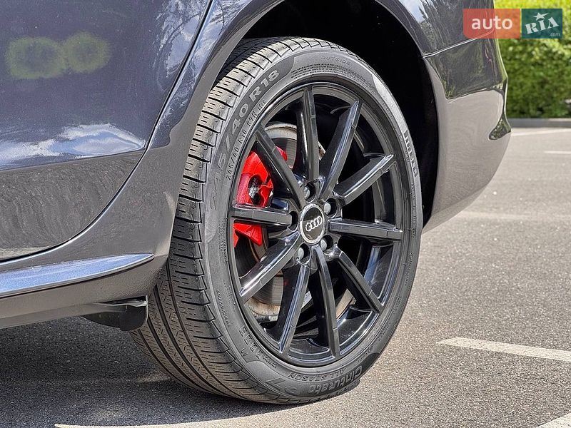 Седан Audi A4 2014 в Києві