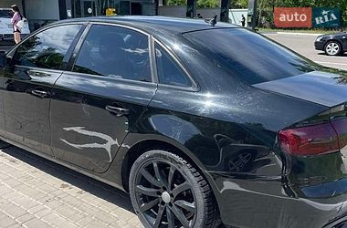 Седан Audi A4 2012 в Харкові