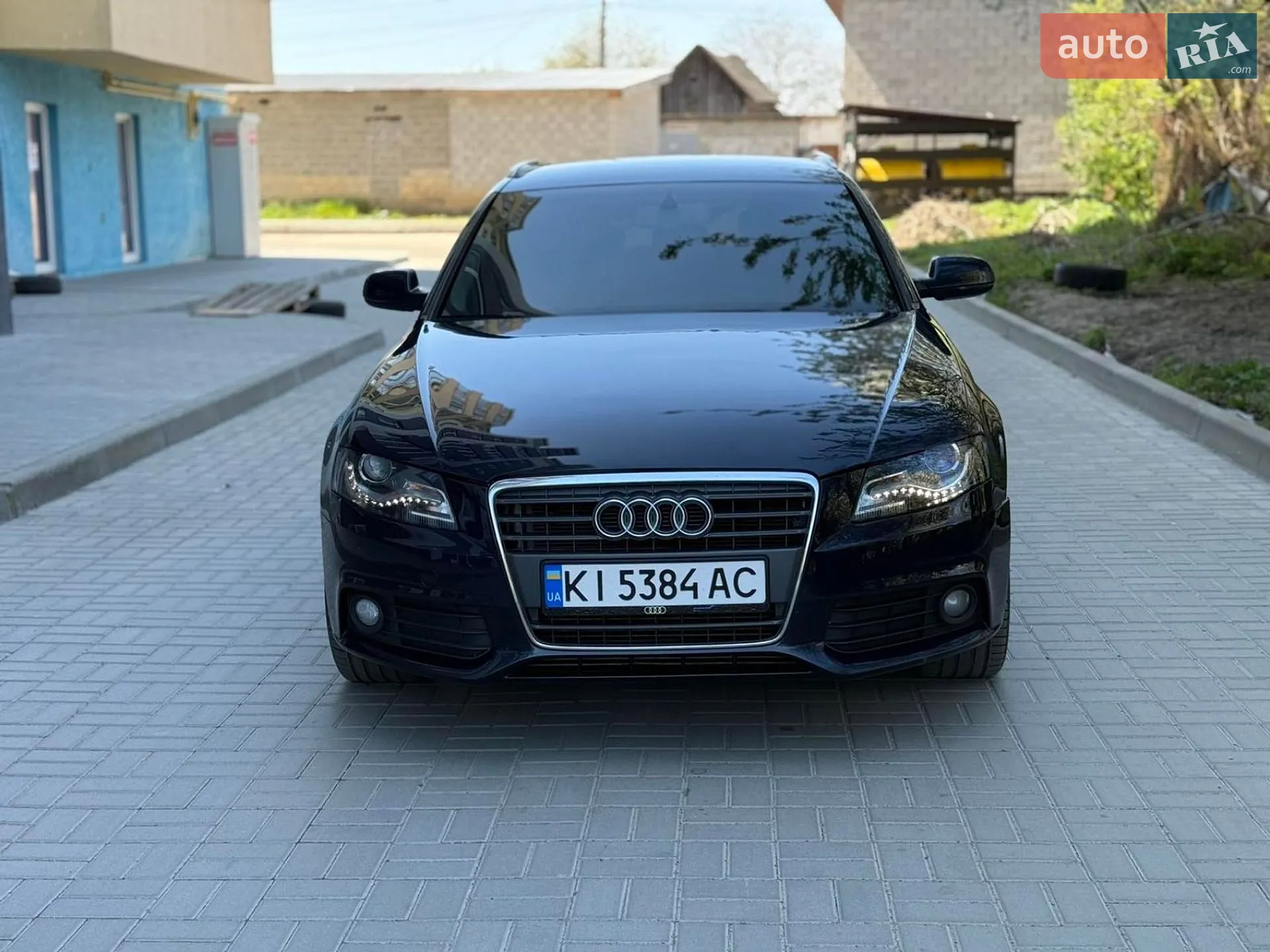 2010 Audi A4 - мініатюра 5