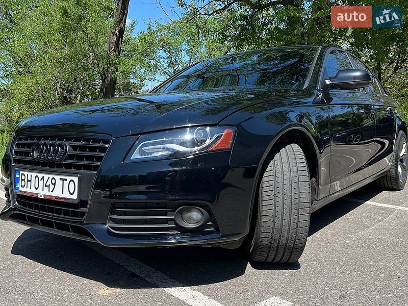 Седан Audi A4 2011 в Одессе