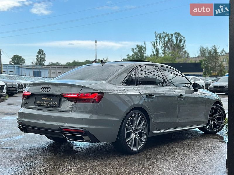 Седан Audi A4 2021 в Харькове