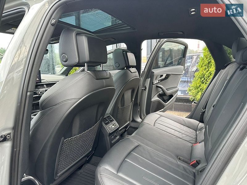 Седан Audi A4 2021 в Харькове