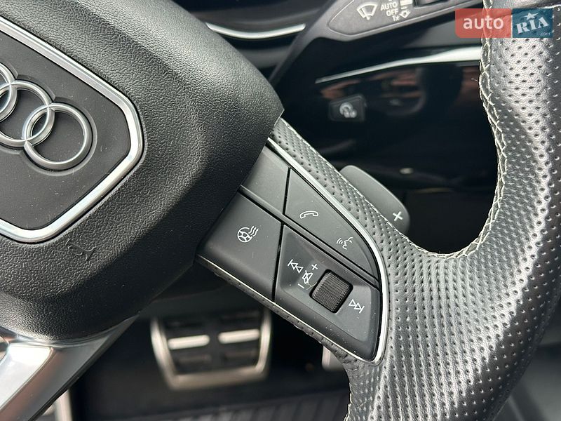Седан Audi A4 2021 в Харькове