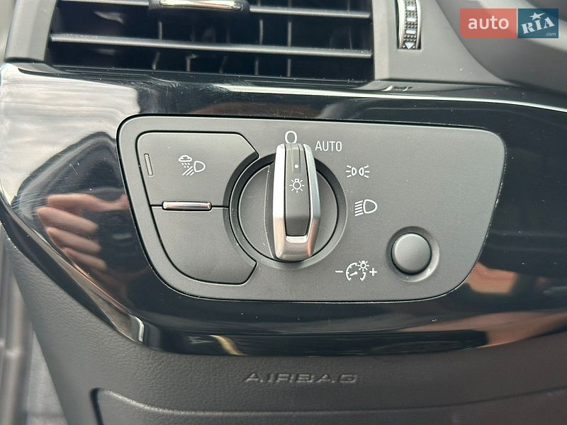 Седан Audi A4 2021 в Харькове