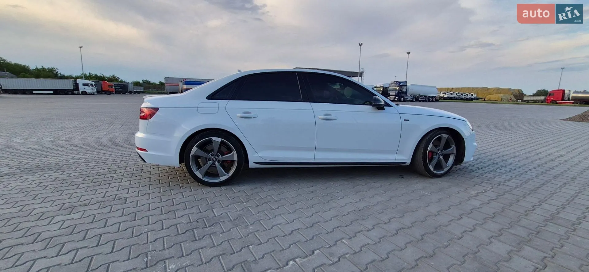 2018 Audi A4 - мініатюра 5