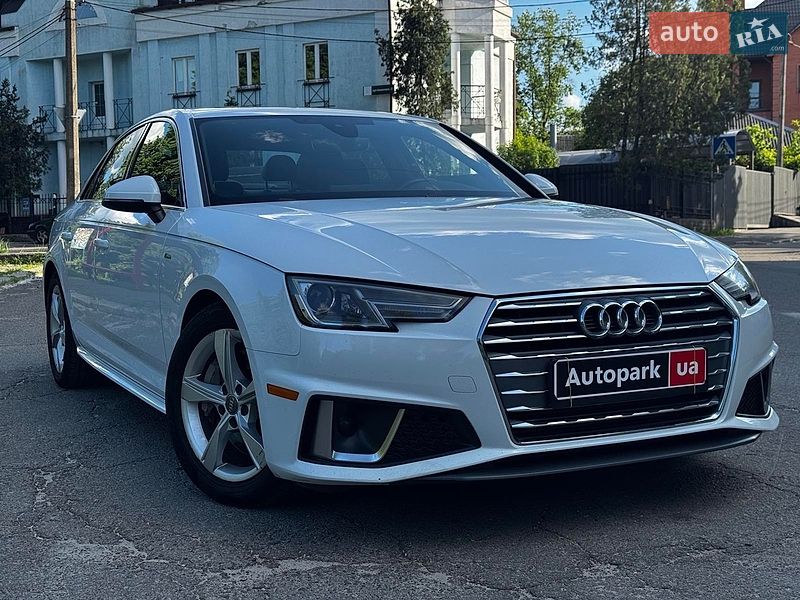 Седан Audi A4 2018 в Києві