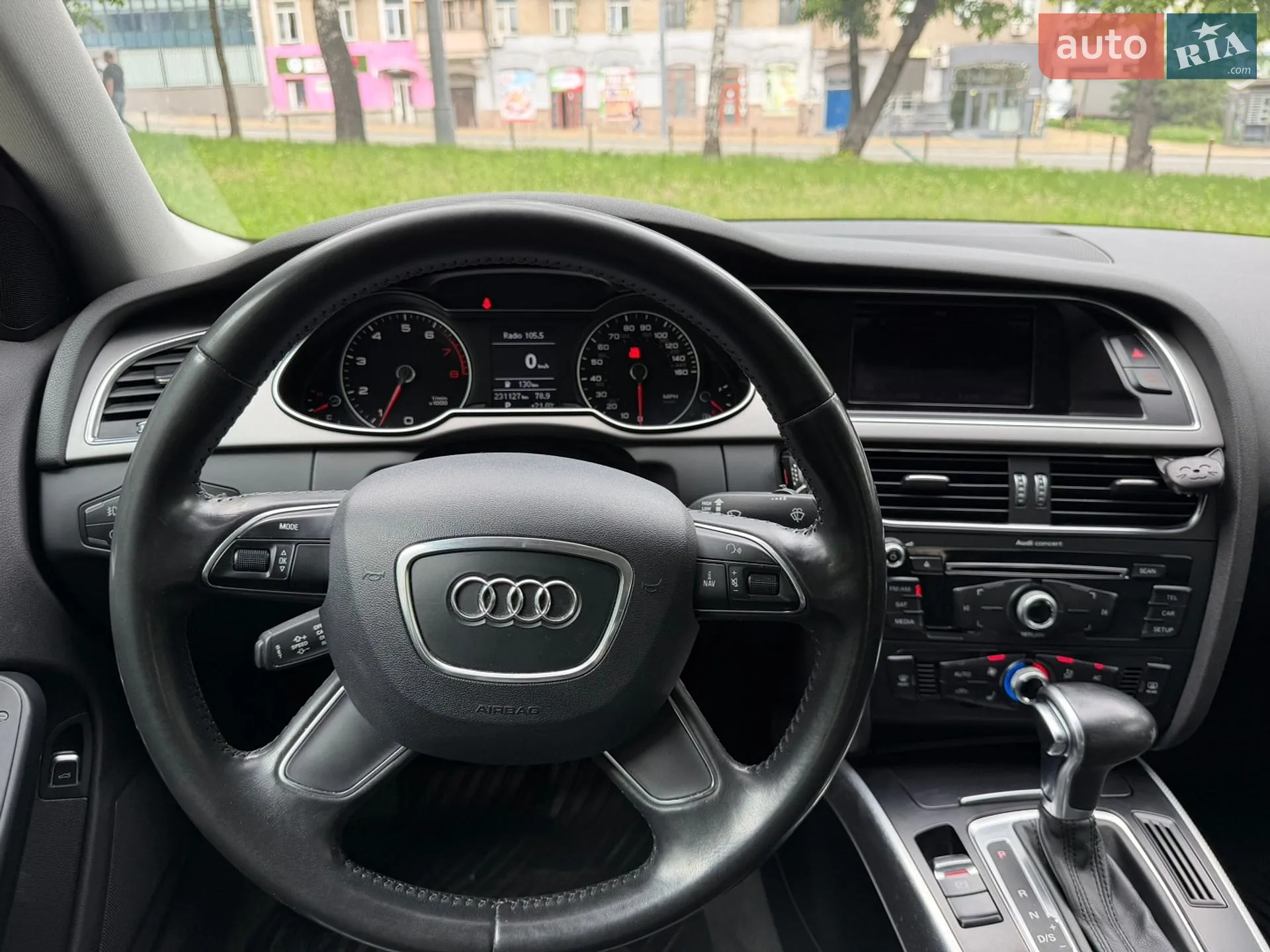 2012 Audi A4 - мініатюра 12