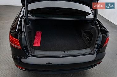 Седан Audi A4 2017 в Києві