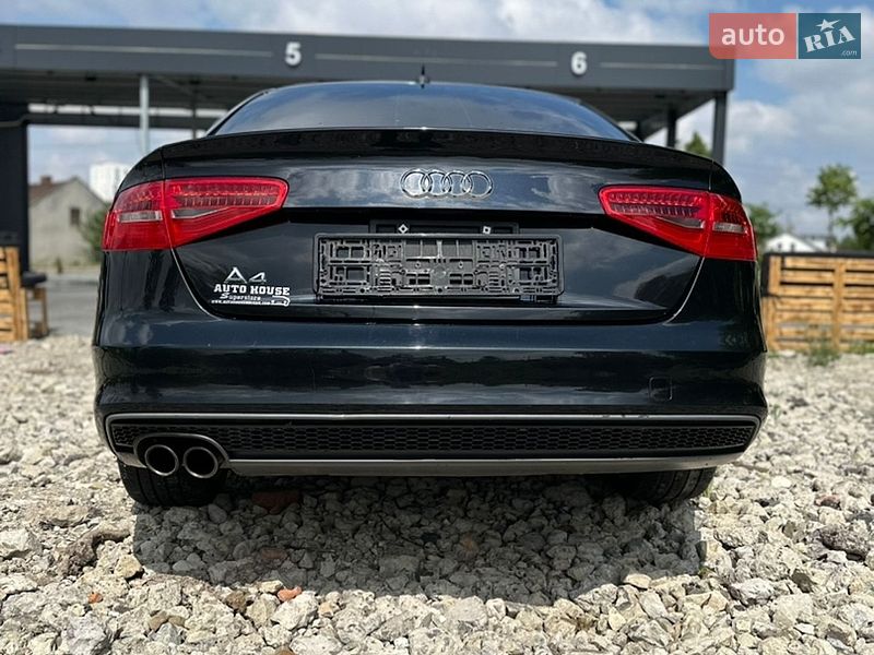 Седан Audi A4 2014 в Львові