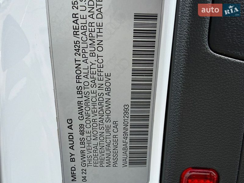 Седан Audi A4 2022 в Киеве