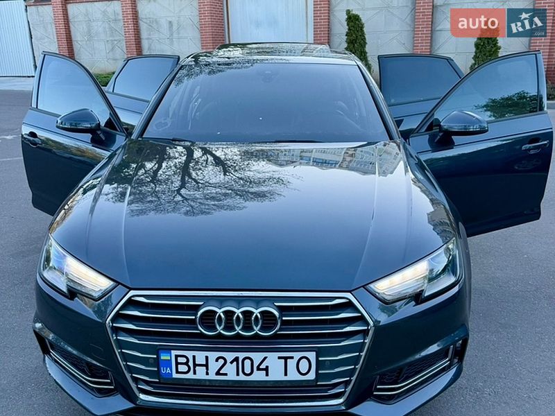 Седан Audi A4 2018 в Одессе
