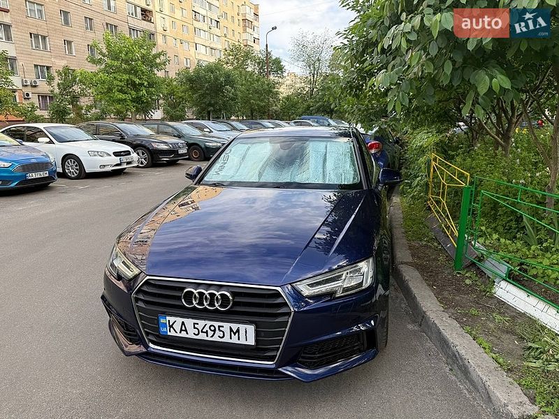Audi A4 2019