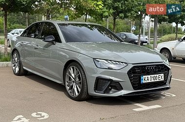 Седан Audi A4 2021 в Киеве