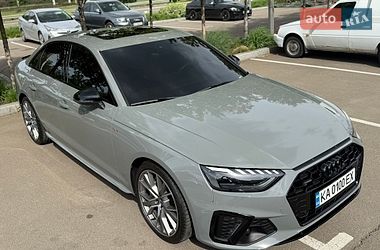 Седан Audi A4 2021 в Киеве