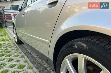 Седан Audi A4 2003 в Звягелі
