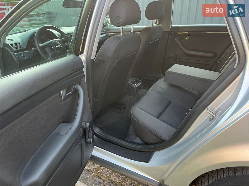 Седан Audi A4 2003 в Звягелі
