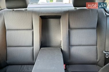 Седан Audi A4 2003 в Звягелі