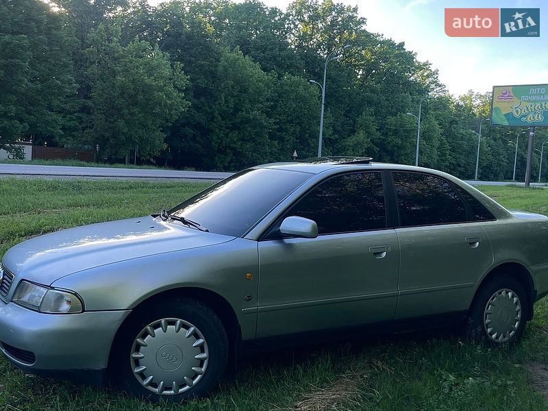 Седан Audi A4 1997 в Харкові