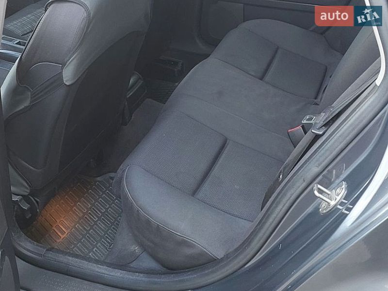 Седан Audi A4 2001 в Львові