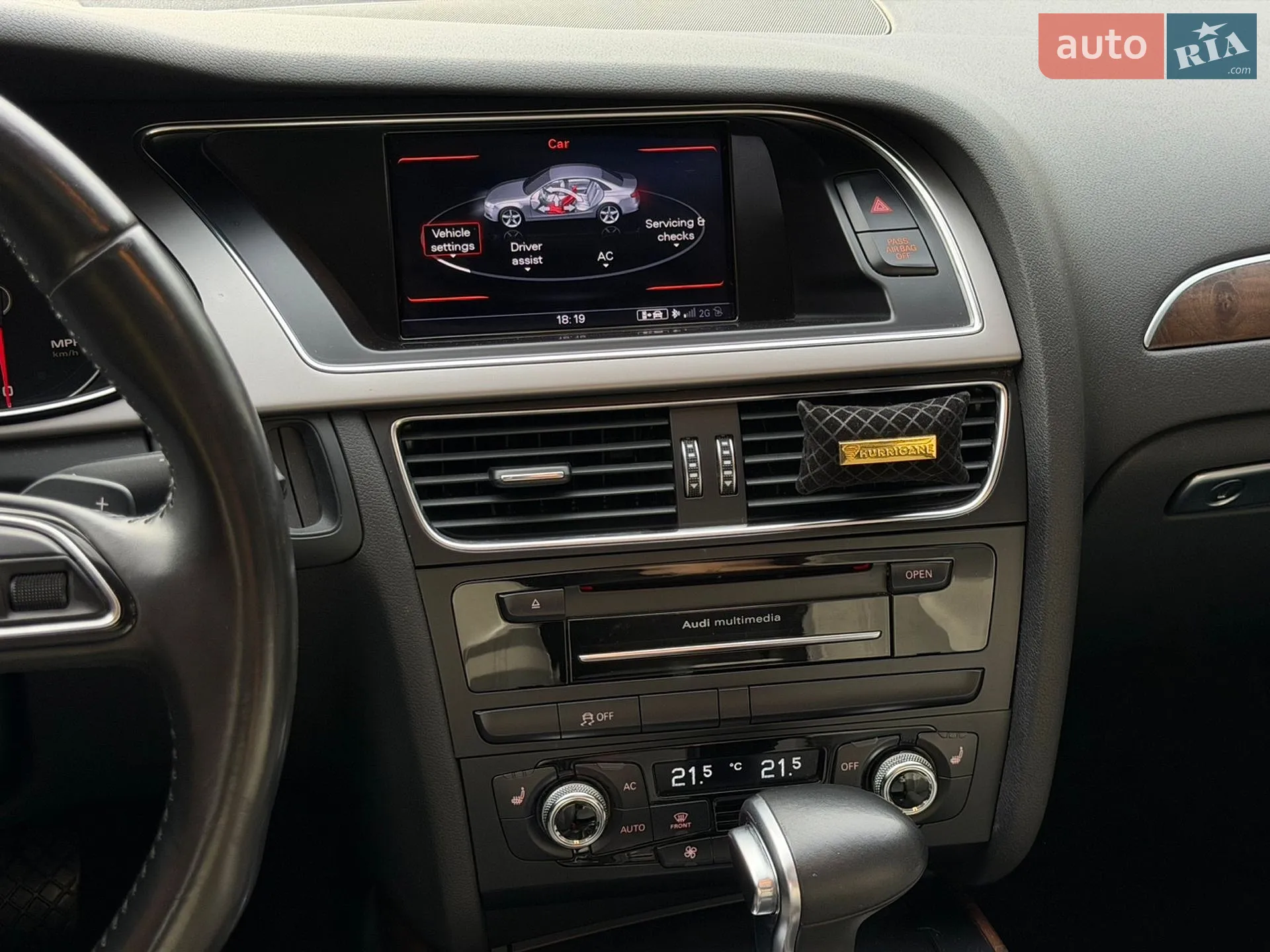 2012 Audi A4 - мініатюра 11