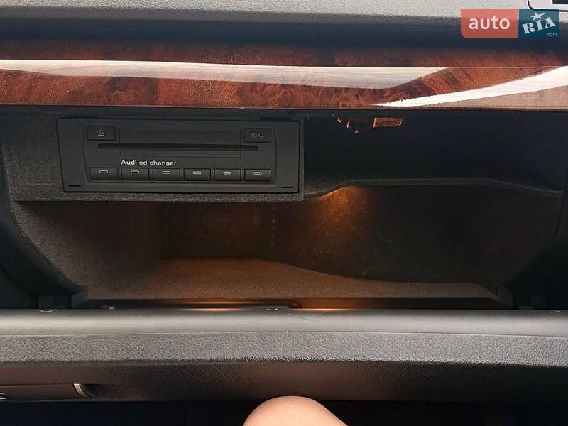 Универсал Audi A4 2002 в Киеве