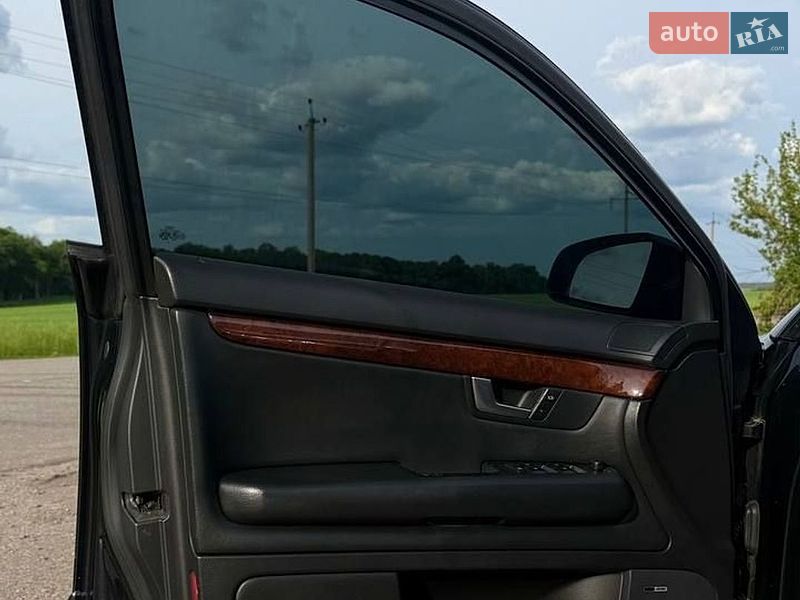 Універсал Audi A4 2002 в Києві