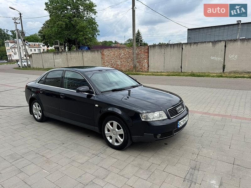 Седан Audi A4 2003 в Стрые
