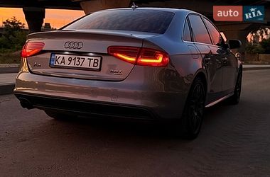 Седан Audi A4 2014 в Києві