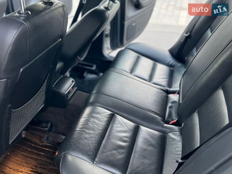 Седан Audi A4 2003 в Виннице