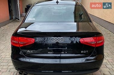 Седан Audi A4 2012 в Львове