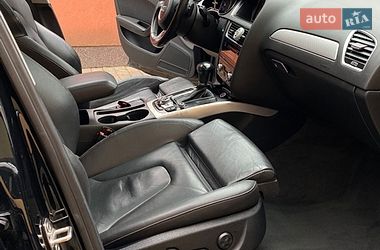 Седан Audi A4 2012 в Львове
