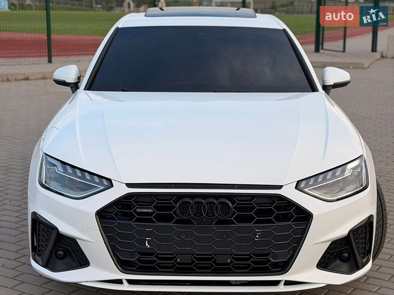 Седан Audi A4 2023 в Бучачі