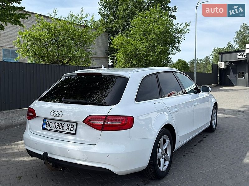 Універсал Audi A4 2013 в Львові