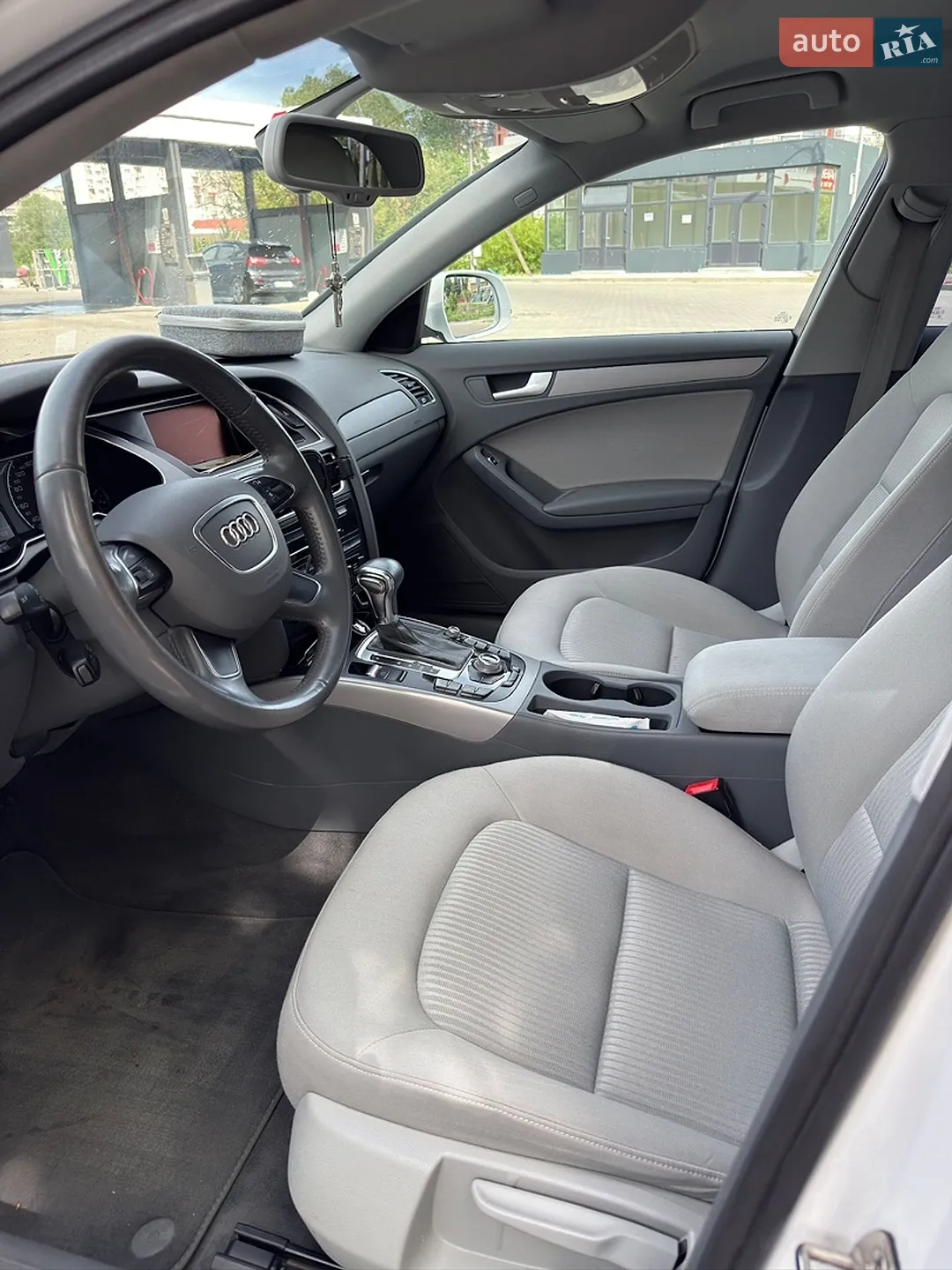 2013 Audi A4 - мініатюра 10