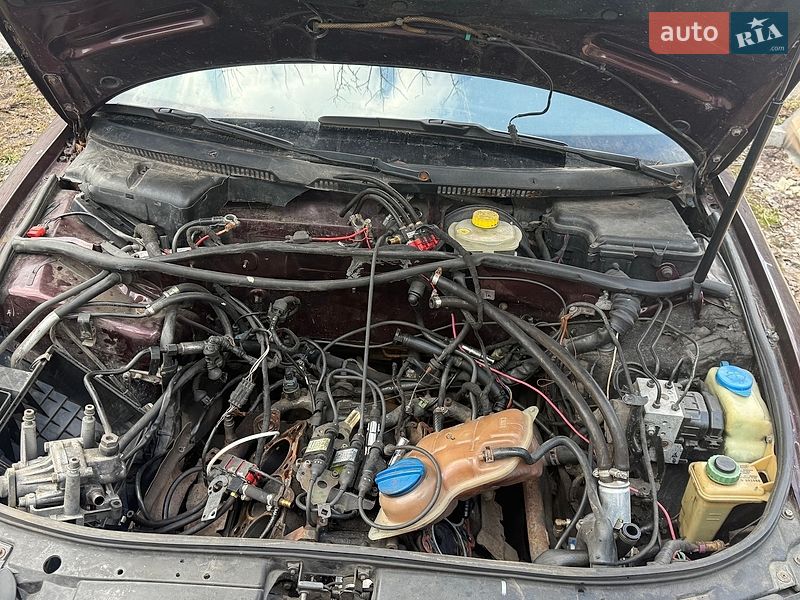 Седан Audi A4 1996 в Светловодске
