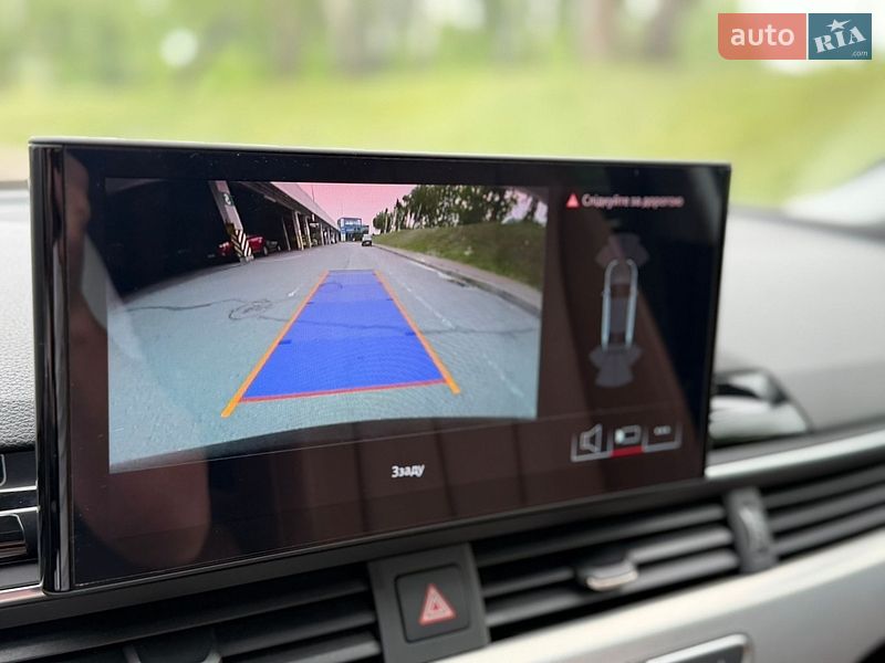 Седан Audi A4 2024 в Киеве