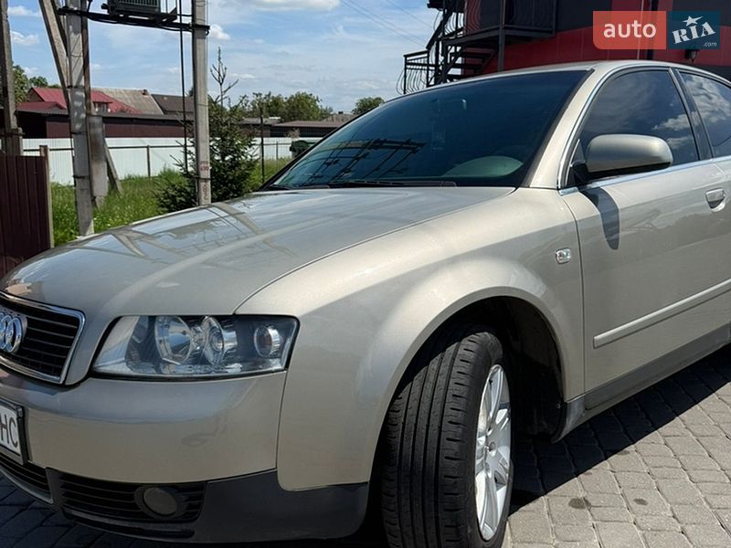 Седан Audi A4 2002 в Ивано-Франковске