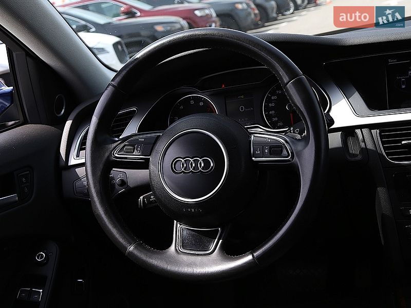 Седан Audi A4 2013 в Києві