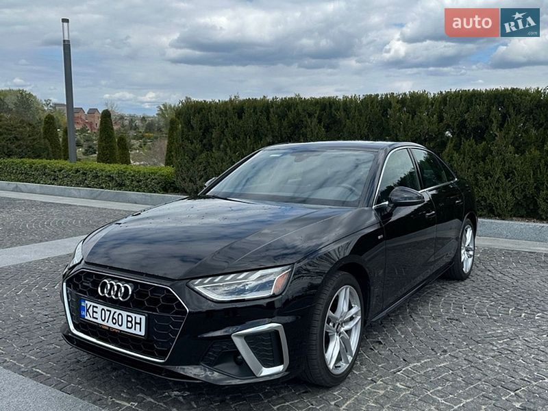 Седан Audi A4 2020 в Дніпрі