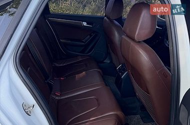 Седан Audi A4 2015 в Городку