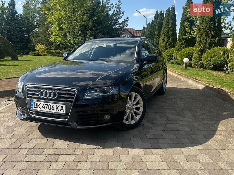 Універсал Audi A4 2011 в Сарнах