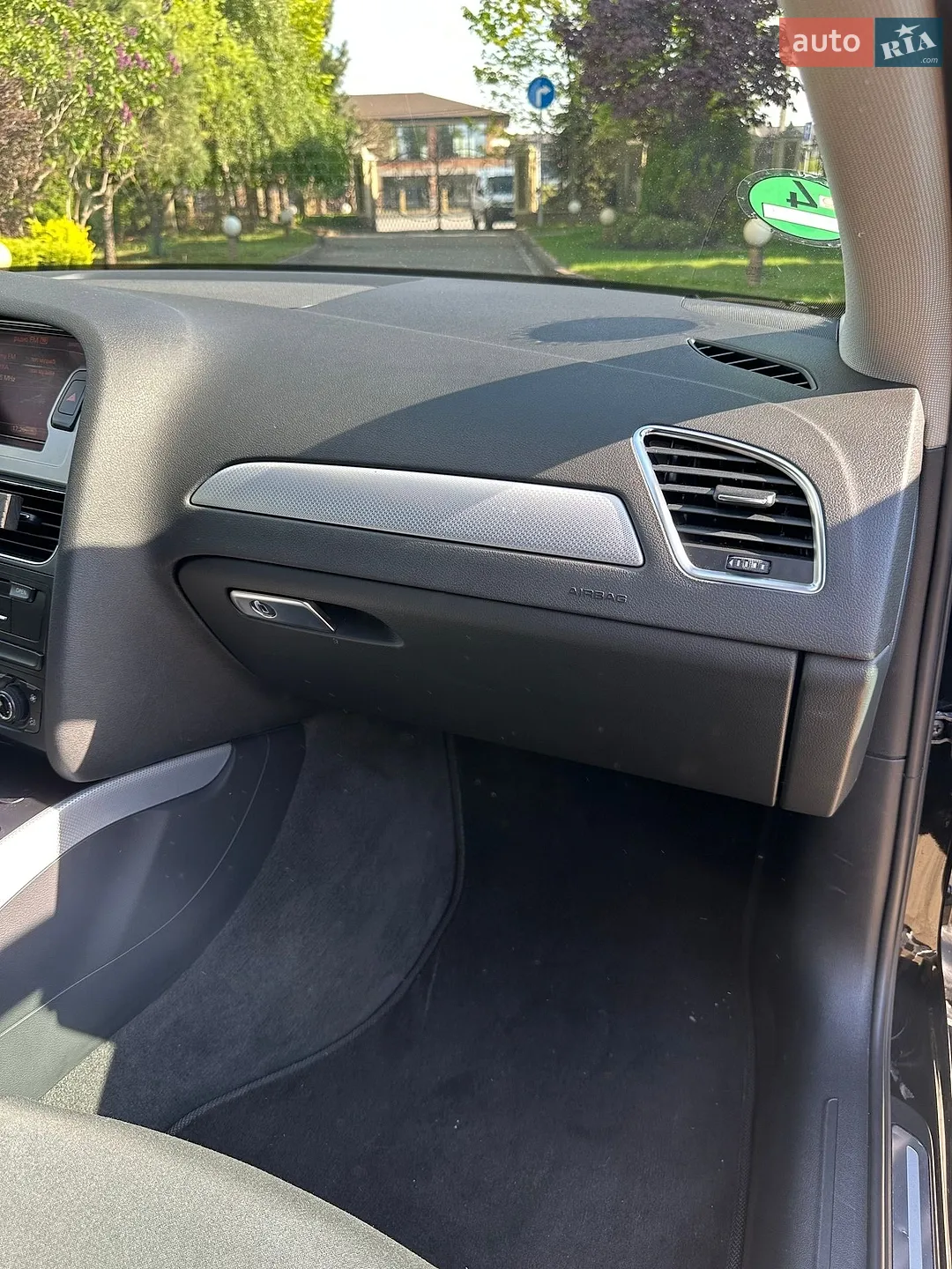 2011 Audi A4 - мініатюра 43