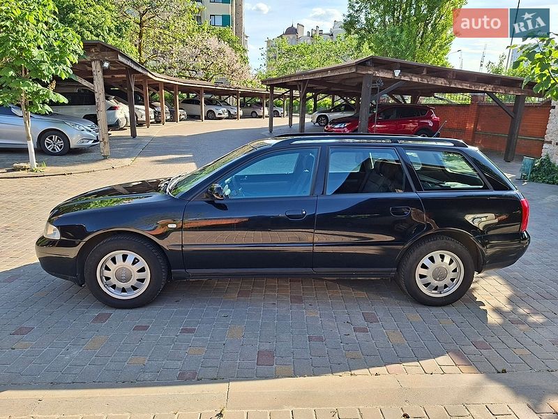 Універсал Audi A4 1999 в Одесі