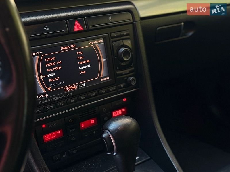 Седан Audi A4 2005 в Львові