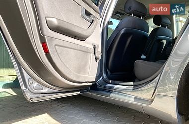 Седан Audi A4 2006 в Володимирі