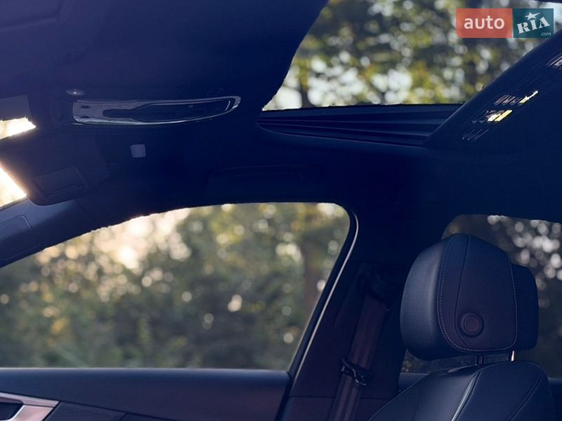 Седан Audi A4 2024 в Одесі