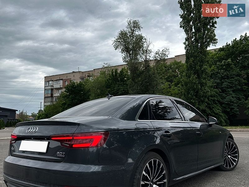 Седан Audi A4 2017 в Кривом Роге