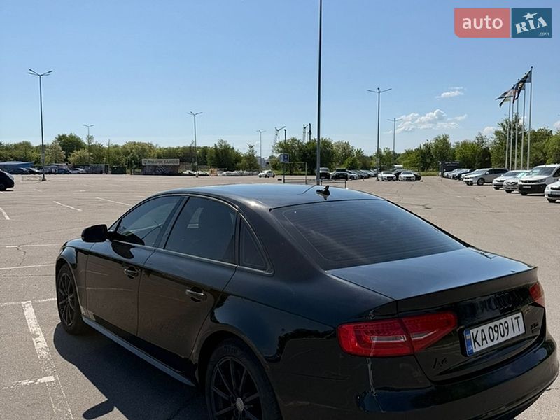 Седан Audi A4 2015 в Дніпрі