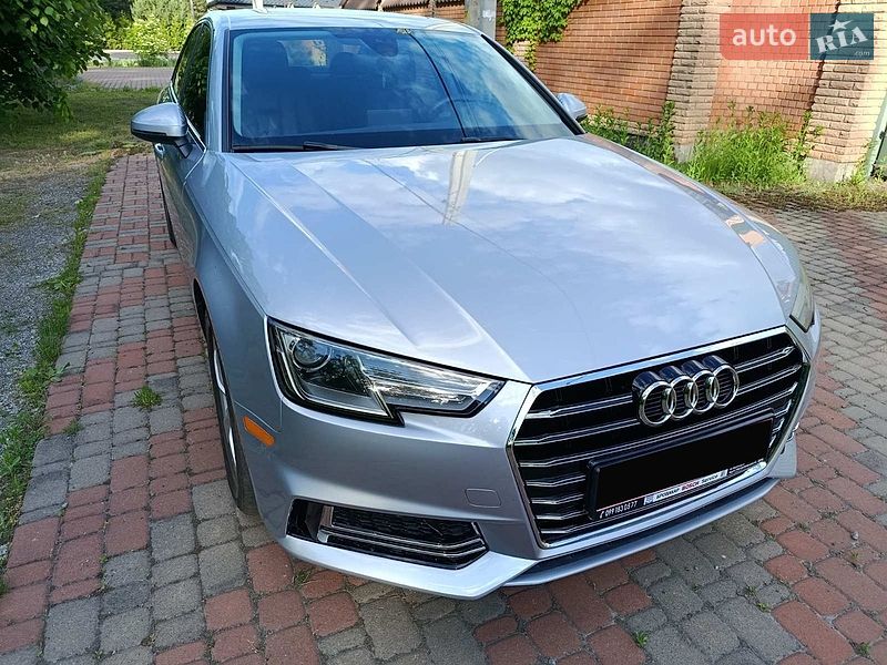 Седан Audi A4 2019 в Киеве