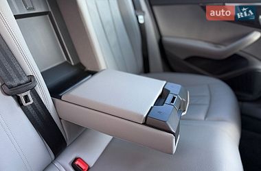 Седан Audi A4 2019 в Киеве